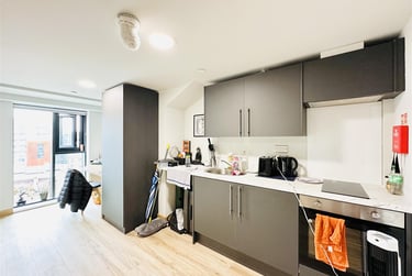 1 bed studio, 21 Heathcoat Street, Hockley, Nottingham, NG13AF - Image 2